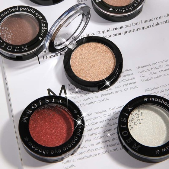 Cross-border Shimmering "Mashed Potato" Texture Eyeshadow – For Under-eye Area, Inner Corners, and Facial Highlighting/Setting; Single-shade Eyeshadow